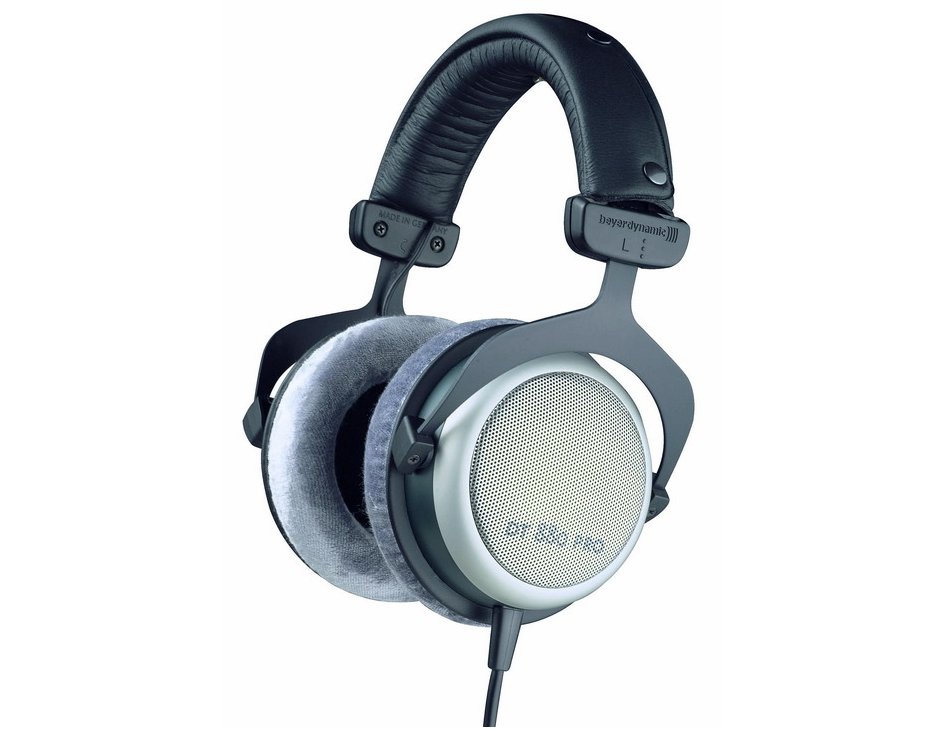 Beyerdynamic DT-880 PRO Headphones