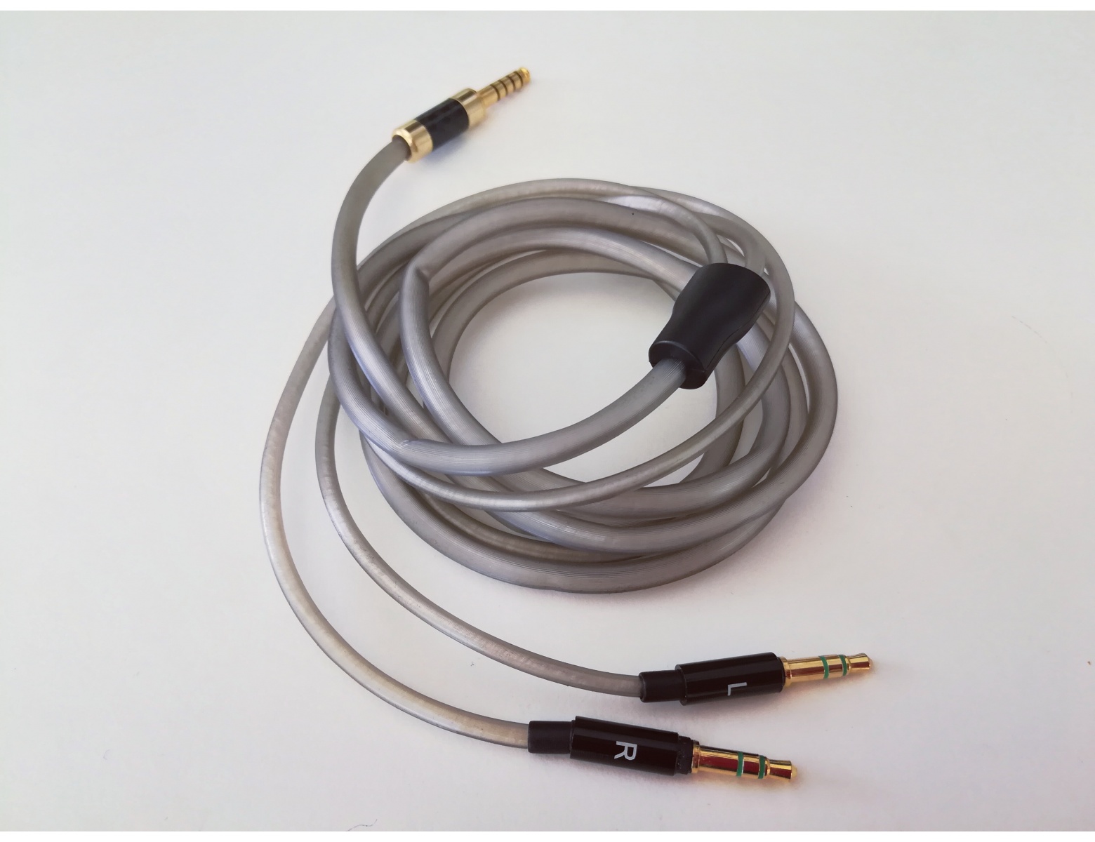 Adattatore audio da USB C a 3,5 mm, adattatore jack per cuffie femmina da  USB tipo C a 3,5 mm, adattatore per cuffie USB C Adattatore aux cavo dac ad  alta fedeltà