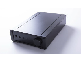 Rega IO Amplificatore Integrato
