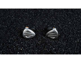 FiiO FH9 Flagship Hybrid IEM 6 Balanced Armature + 1 Dynamic Driver