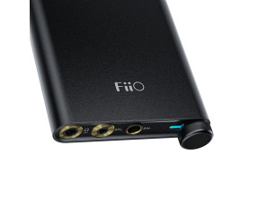 FiiO Q3 MQA Portable DAC & Headphone Amp THX