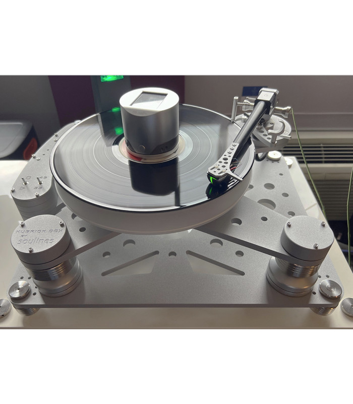 Soulines Kubrick DCX Turntable