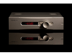 Trilogy Audio Systems 914 Preamplificatore a Valvole Completamente Bilanciato