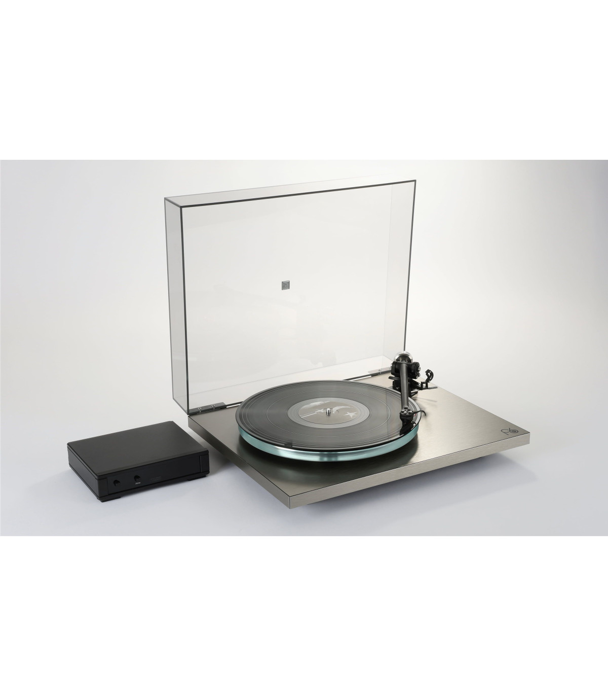 Rega Planar 6 Turntable RS Edition