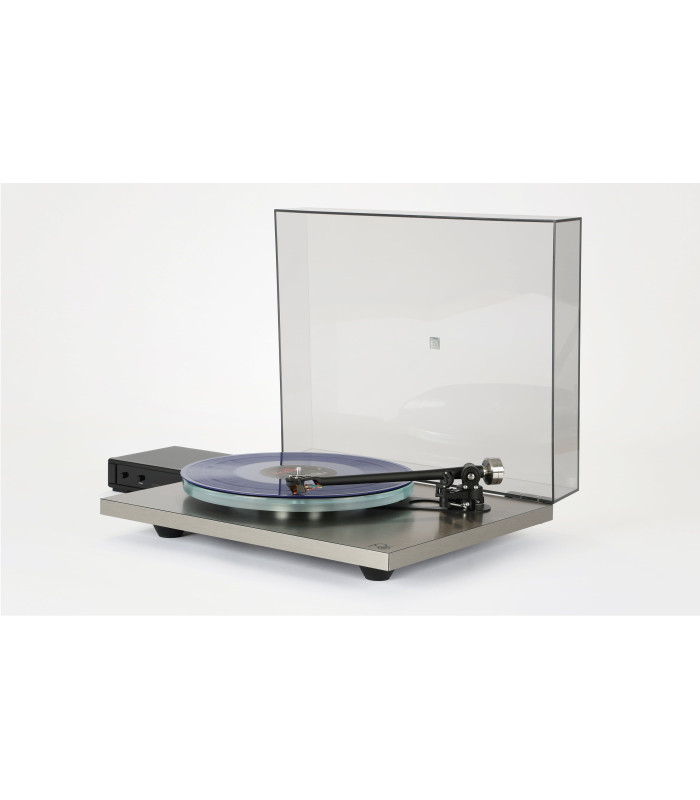 Rega Planar 6 Turntable RS Edition