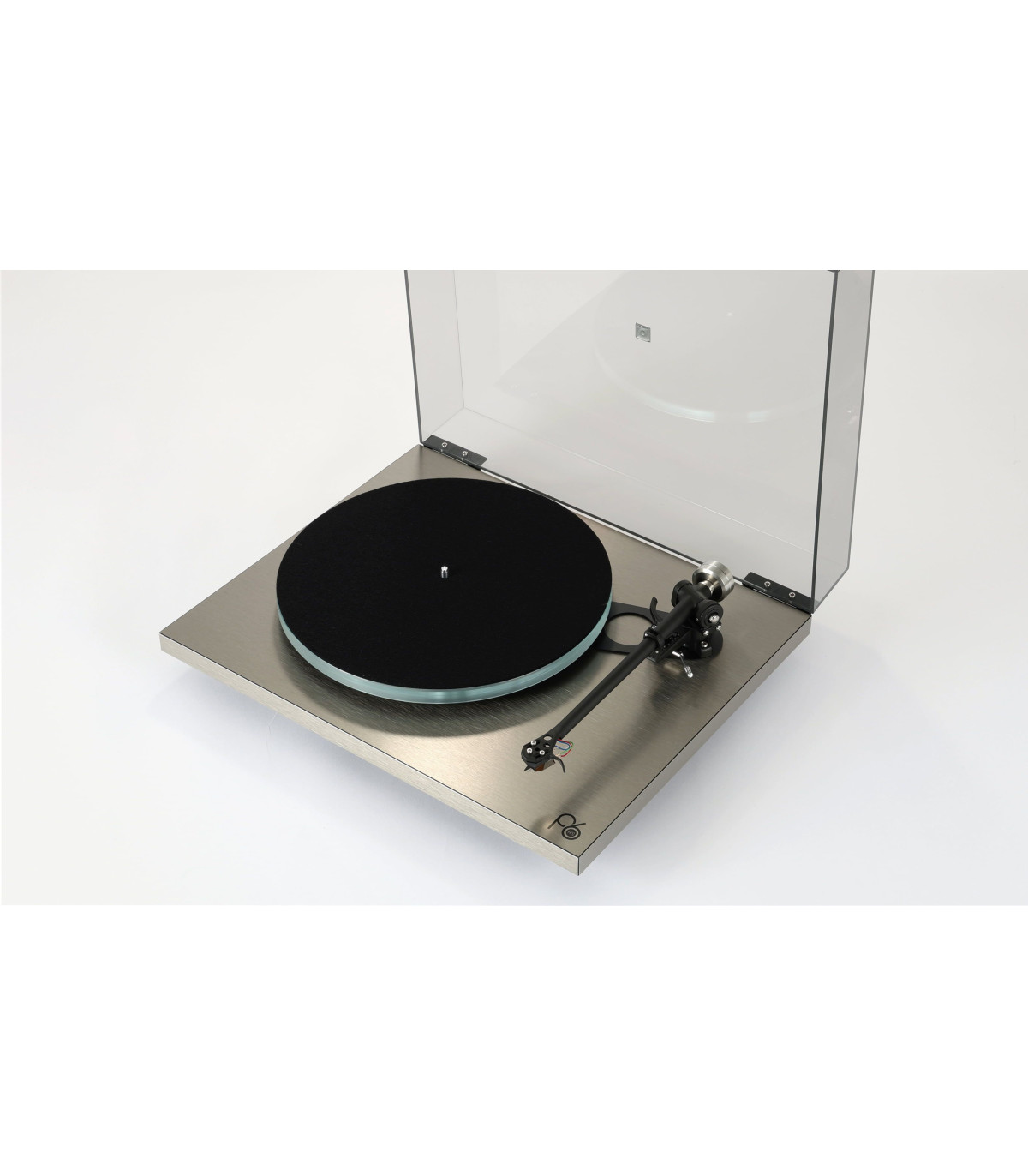 Rega Planar 6 Turntable RS Edition